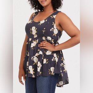 Torrid Babydoll Challis Tiered Tunic Tank Size 3 Floral summer top sleeveless